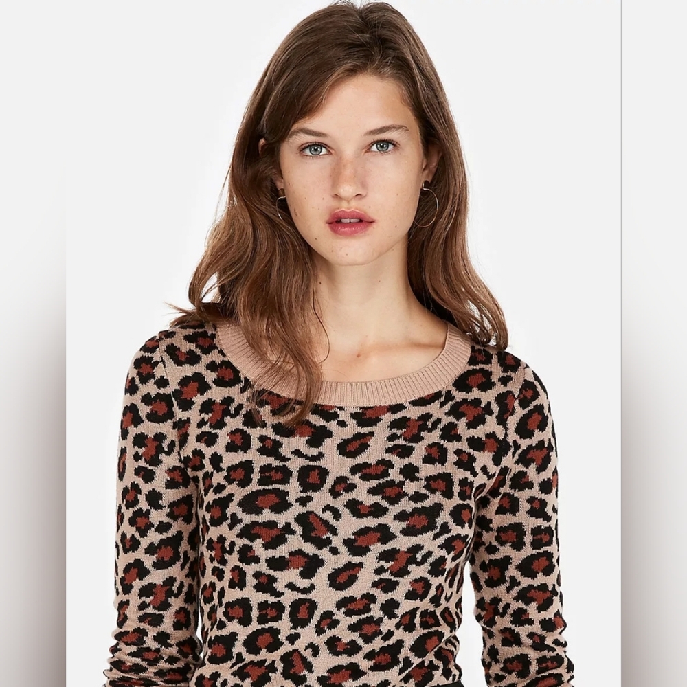 Express Leopard Print Fitted Sweater Sz Medium - image 1
